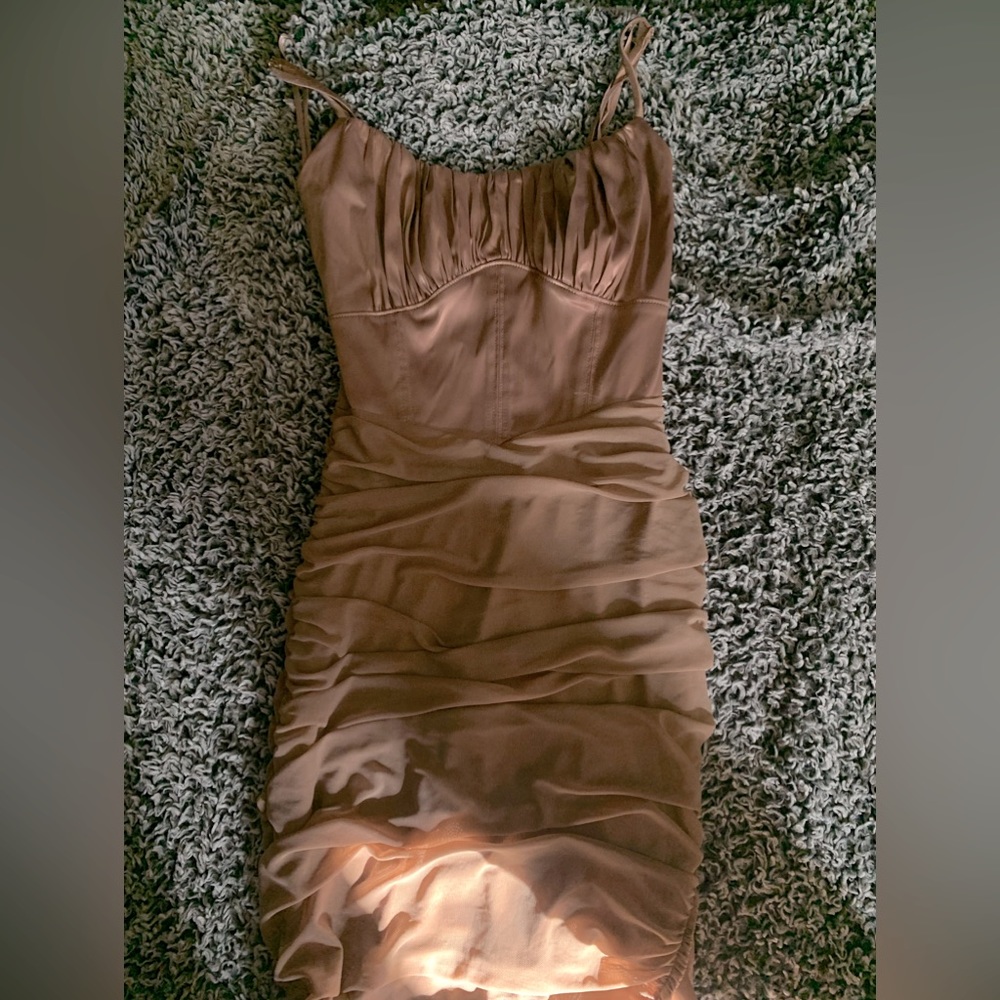 windsor size M rose gold prom dress